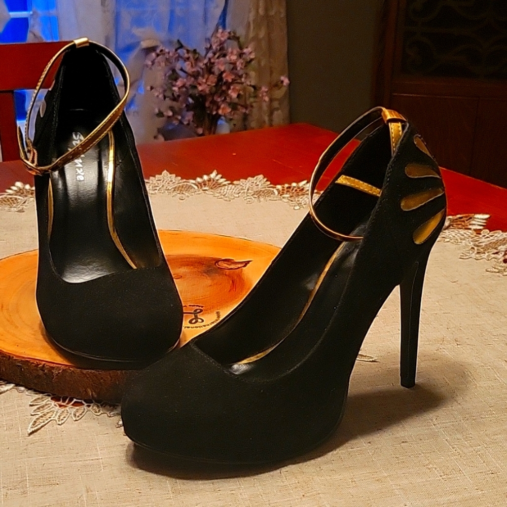 Womens faux suede stilettos